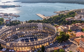 arena in Pula