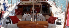 cockpit klassiek zeiljacht